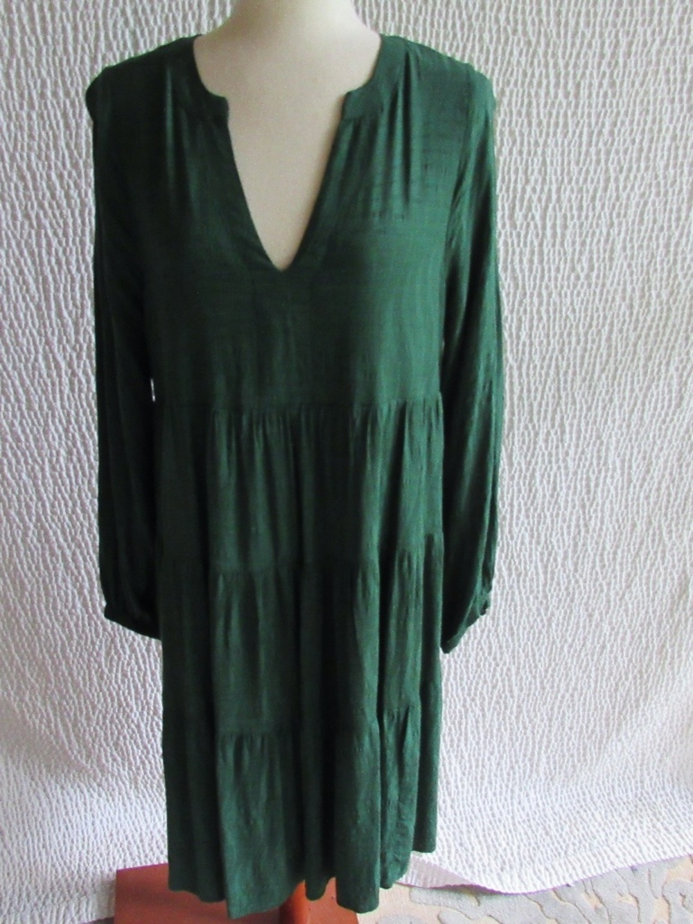 Dark Green Dress M Maeve Anthropologie Beautiful Sleeves Textured Tiers